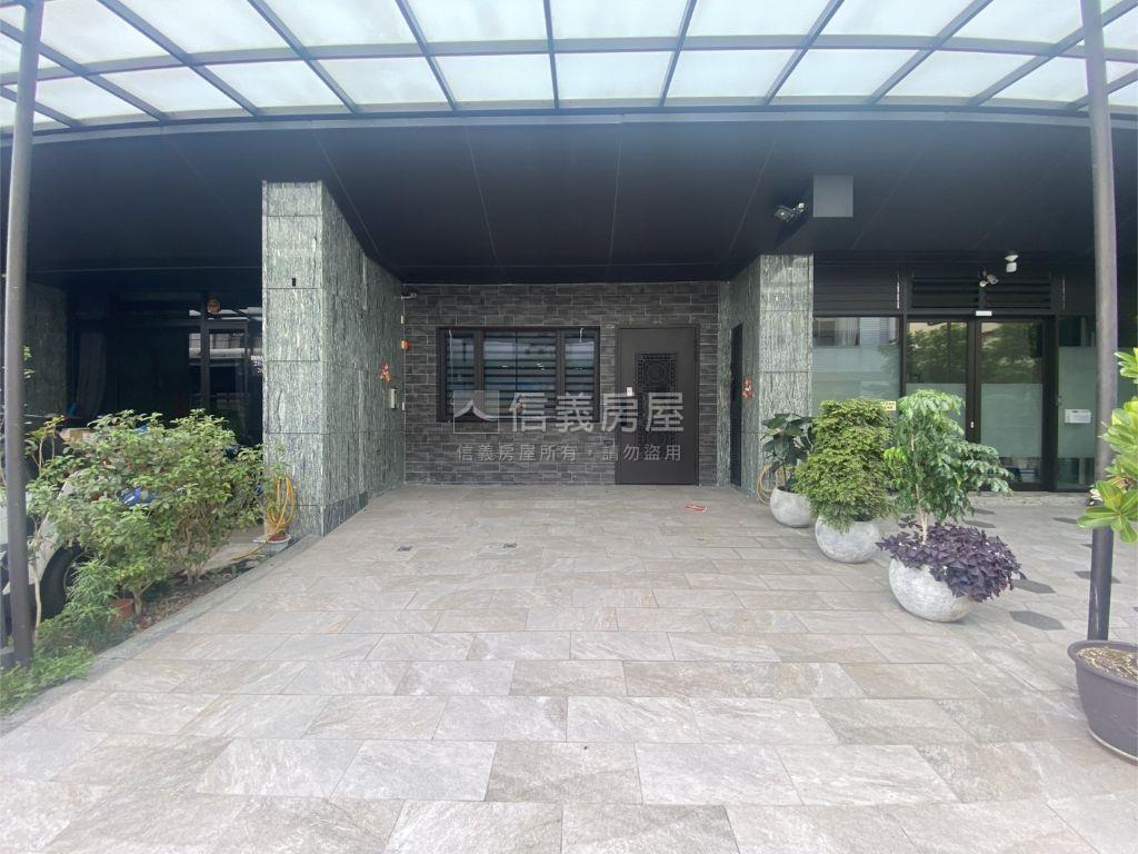 成功商圈樂沐震後別墅房屋室內格局與周邊環境