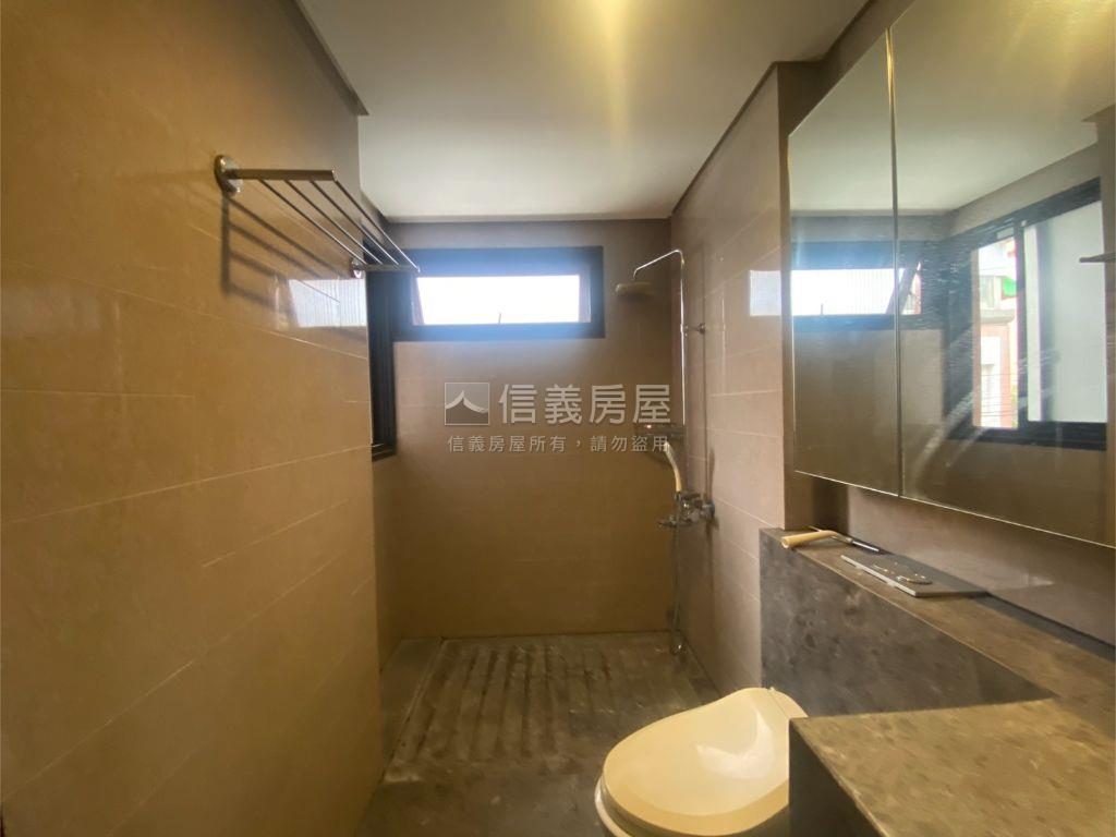 成功商圈樂沐震後別墅房屋室內格局與周邊環境