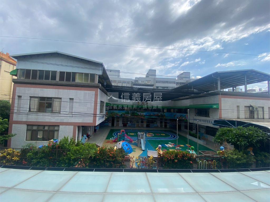 成功商圈樂沐震後別墅房屋室內格局與周邊環境