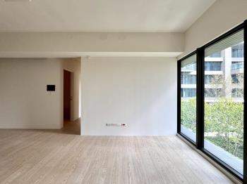 全新大坪數雙車位寶輝