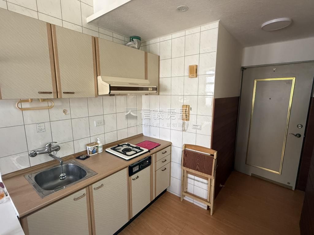 近西門新光南寧小屋房屋室內格局與周邊環境