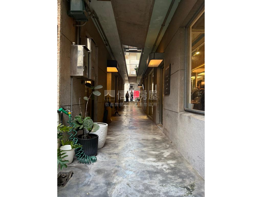 近西門新光南寧小屋房屋室內格局與周邊環境
