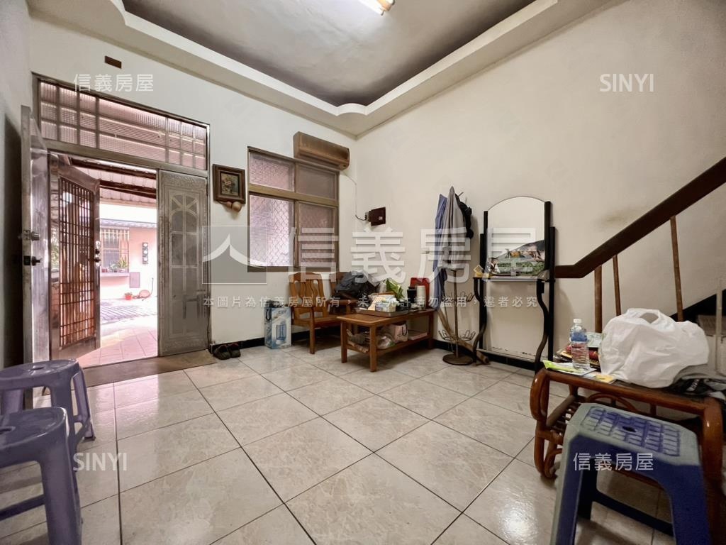 【近東區】傳統格局透天房屋室內格局與周邊環境