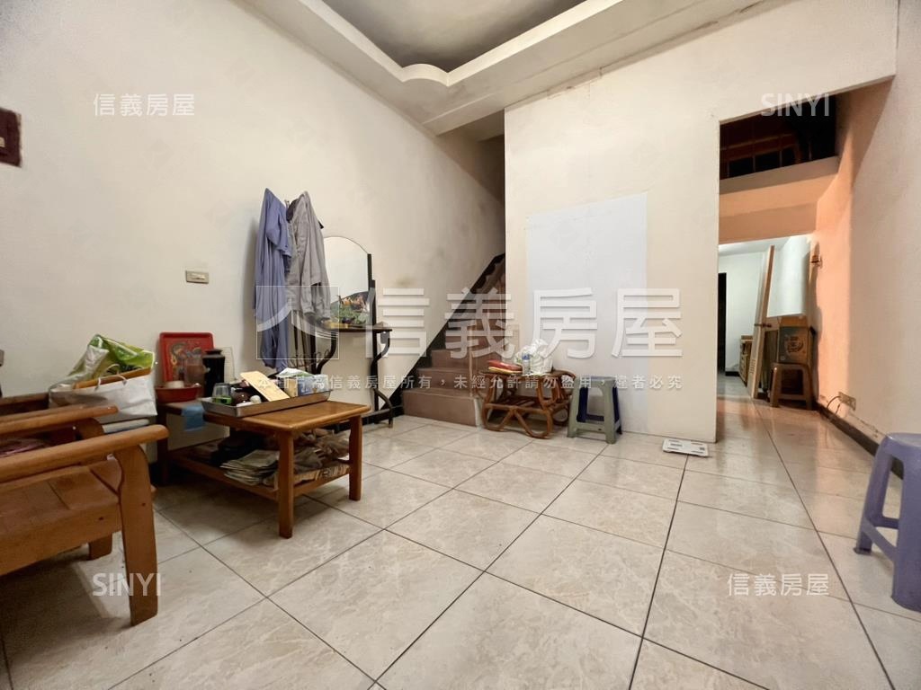 【近東區】傳統格局透天房屋室內格局與周邊環境