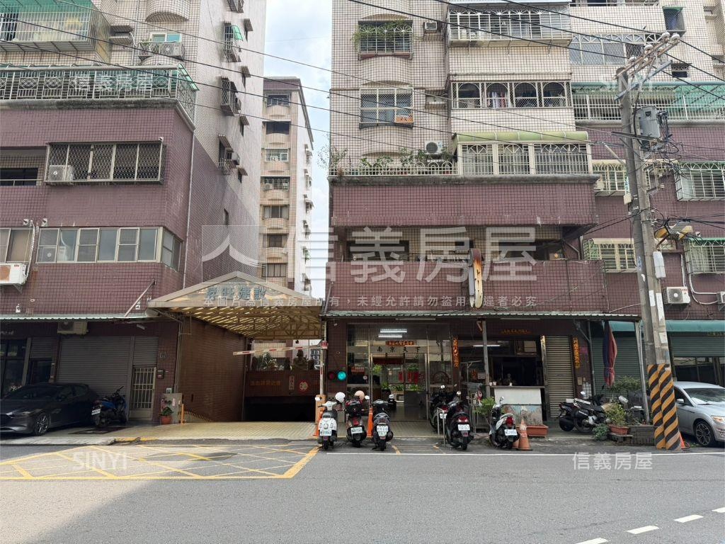 近衛武營邊間採光三房房屋室內格局與周邊環境