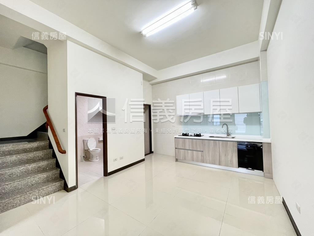 北安大面寬雙車墅房屋室內格局與周邊環境