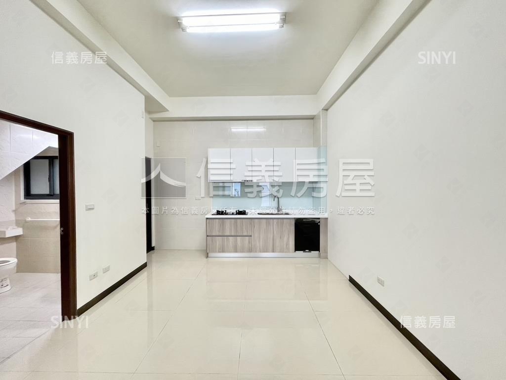 北安大面寬雙車墅房屋室內格局與周邊環境