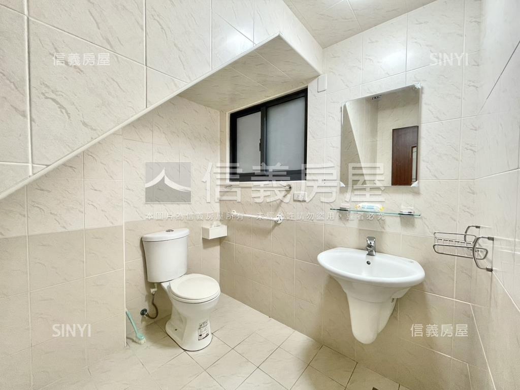 北安大面寬雙車墅房屋室內格局與周邊環境