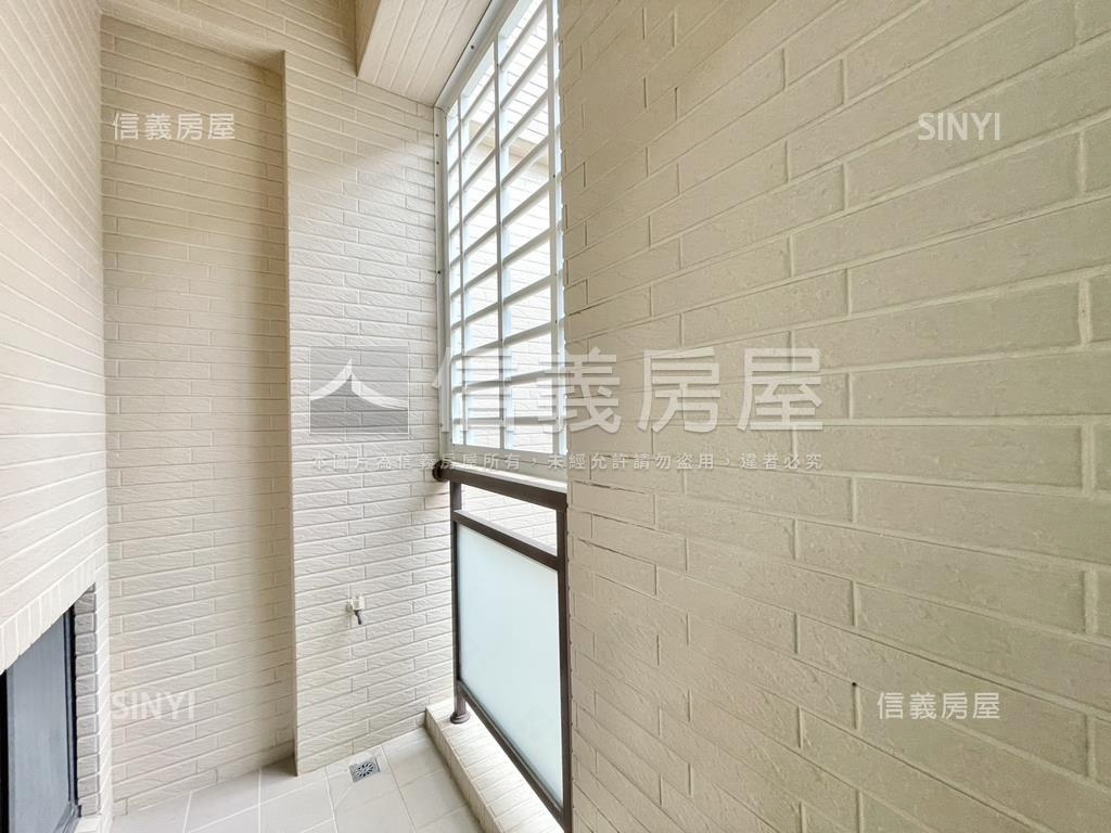 北安大面寬雙車墅房屋室內格局與周邊環境