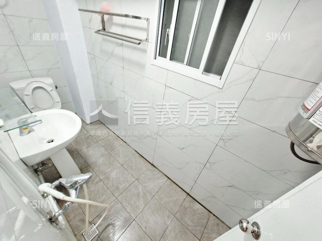 近中興大學精美七套房房屋室內格局與周邊環境