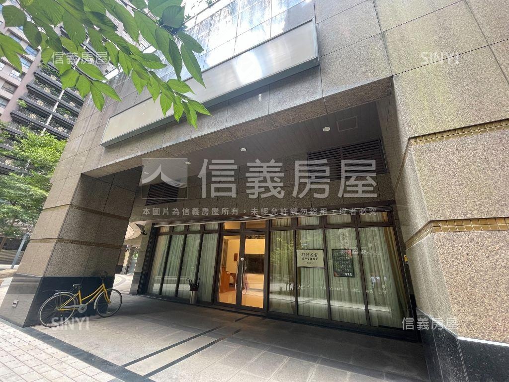 遠雄京都鑽石店面房屋室內格局與周邊環境