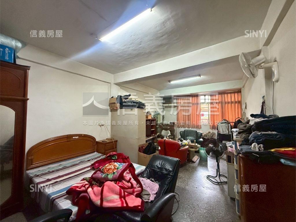 東山路大地坪吃市金店面房屋室內格局與周邊環境