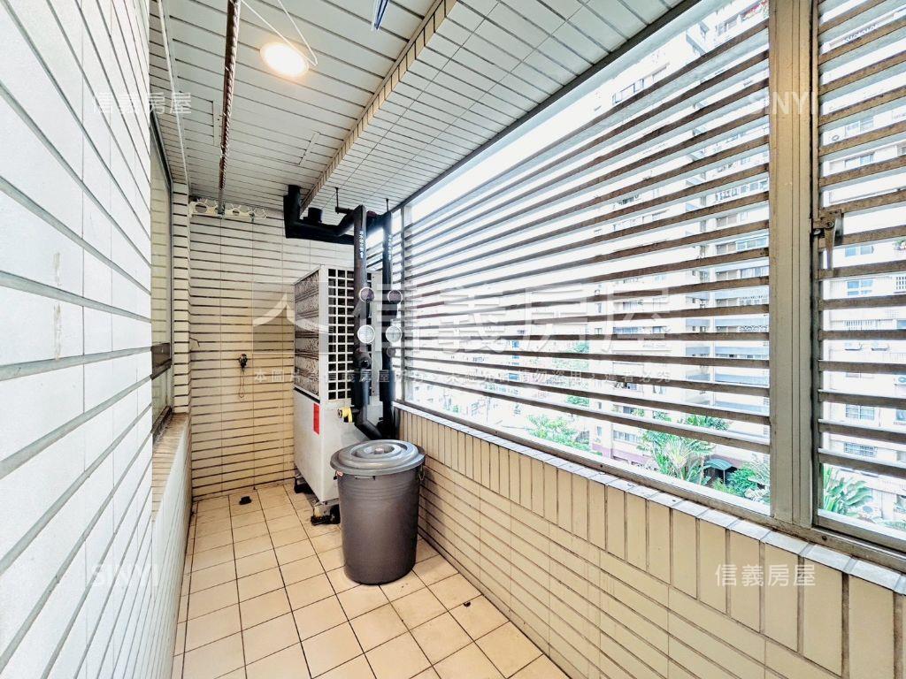 大都市御品三房車位房屋室內格局與周邊環境