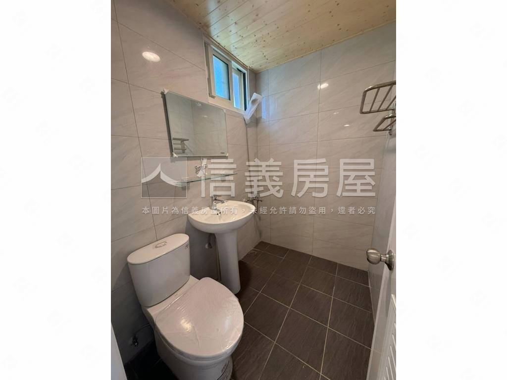 華安街邊間透天房屋室內格局與周邊環境