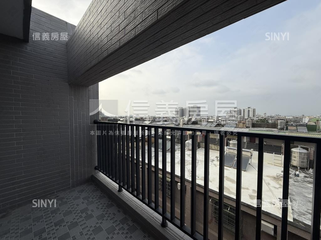 麻豆全新車墅房屋室內格局與周邊環境