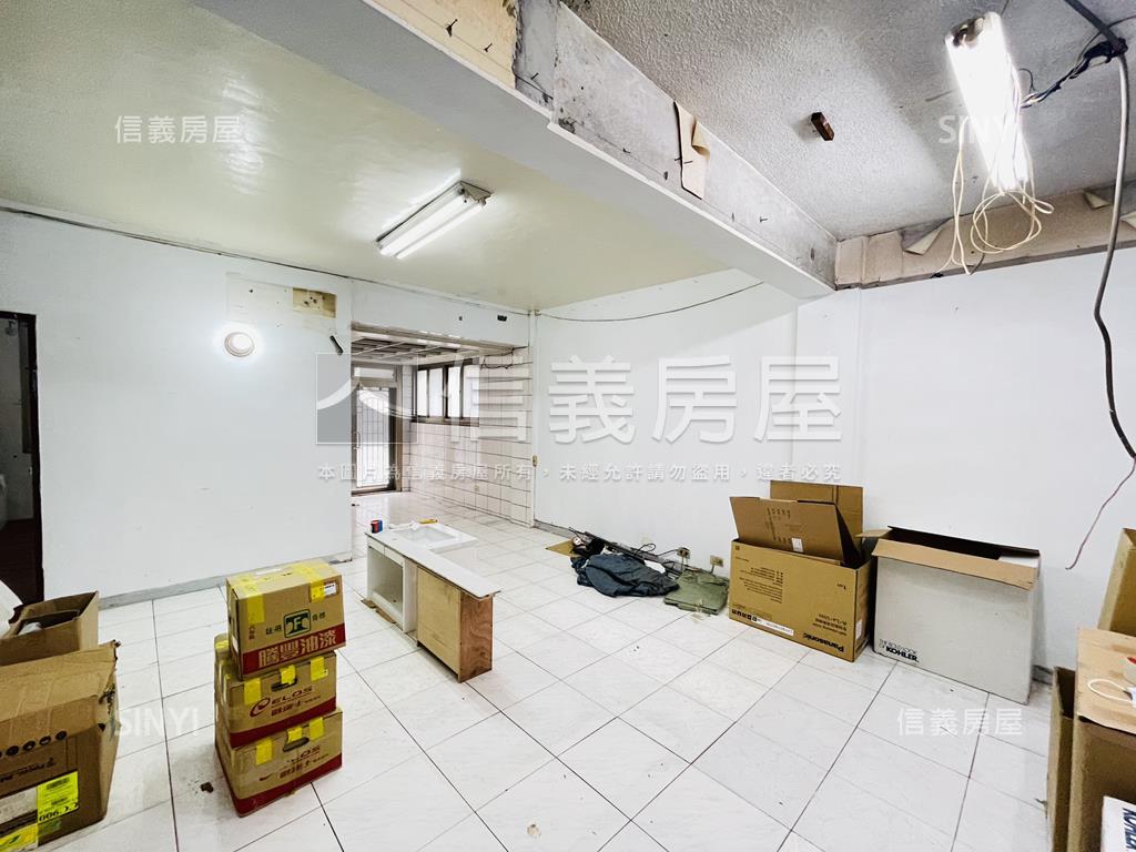 撫遠街一樓方正公寓房屋室內格局與周邊環境