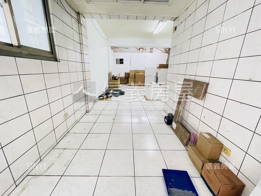 撫遠街一樓方正公寓房屋室內格局與周邊環境