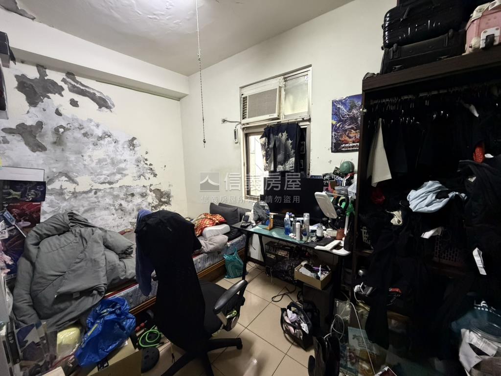 板橋龍泉街★誠意出售★房屋室內格局與周邊環境