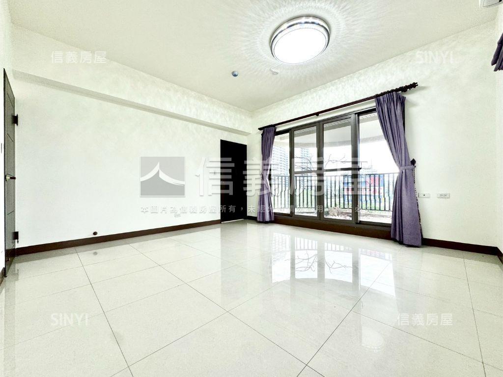 後勁溪首排景觀雙平車房屋室內格局與周邊環境