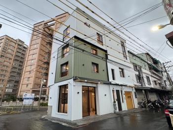 鳳山博愛路收租金透天