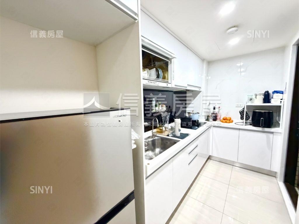 近Ａ１０捷運吉澧兩房車位房屋室內格局與周邊環境