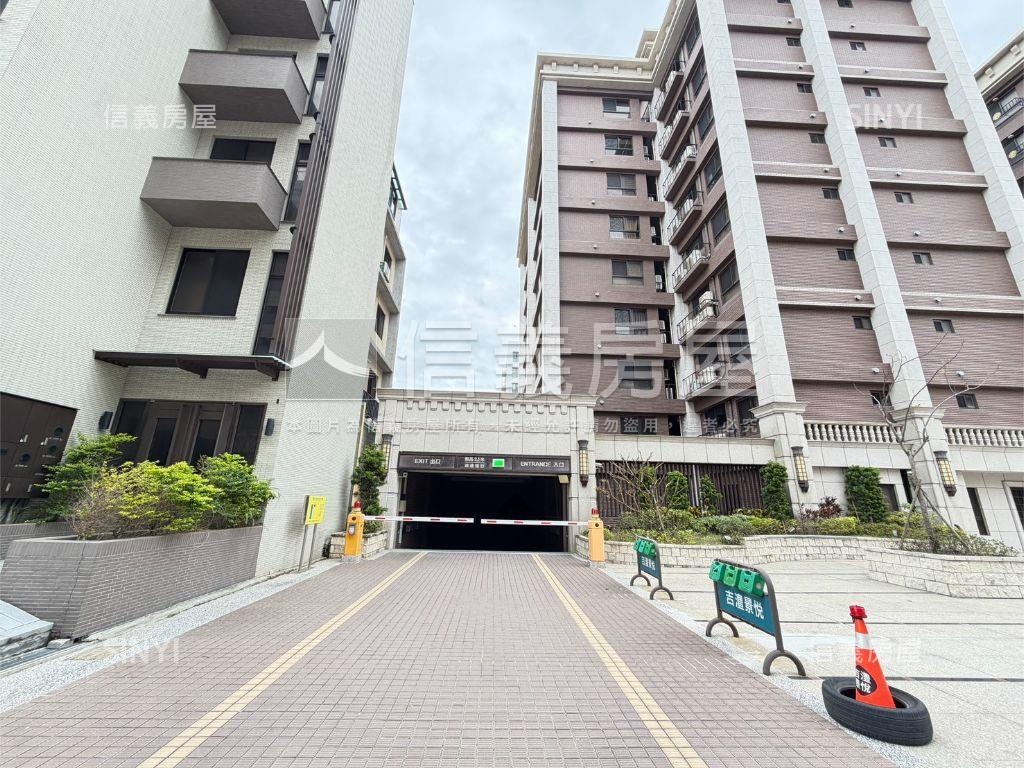 近Ａ１０捷運吉澧兩房車位房屋室內格局與周邊環境