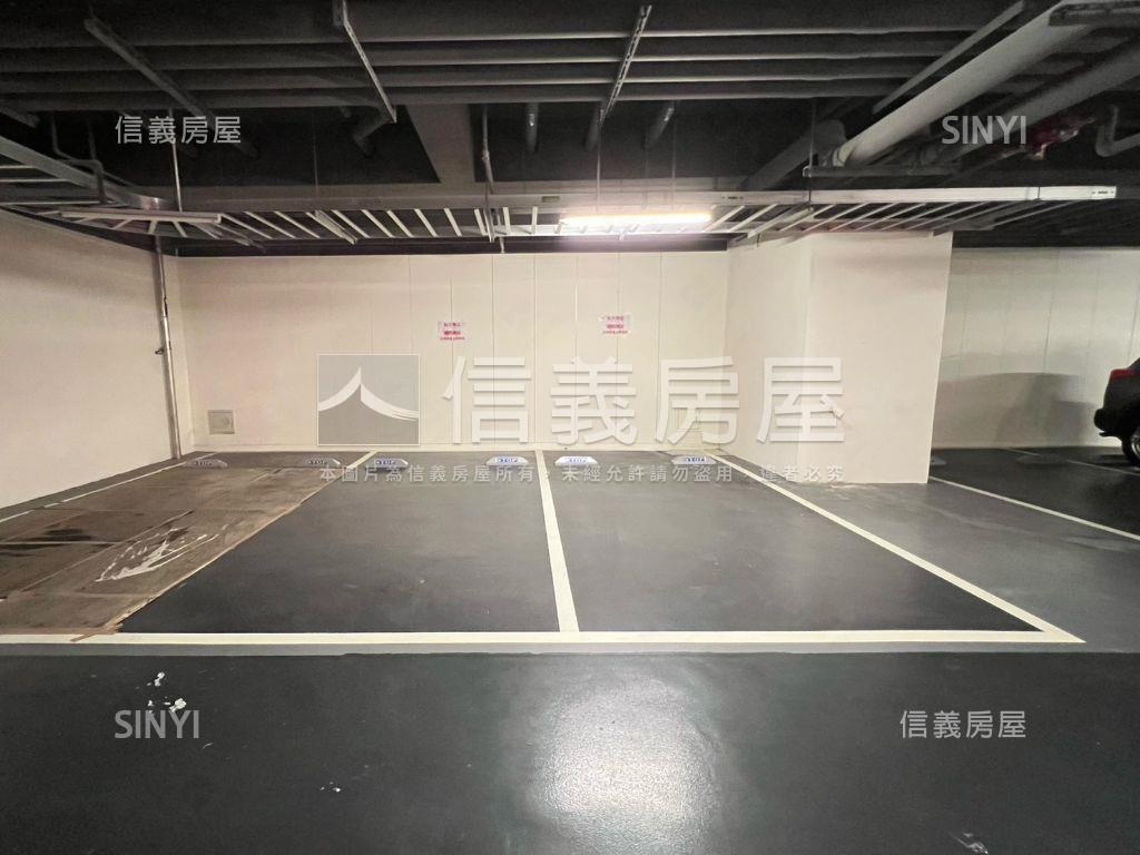 聯悅臻高樓視野三房雙平車房屋室內格局與周邊環境