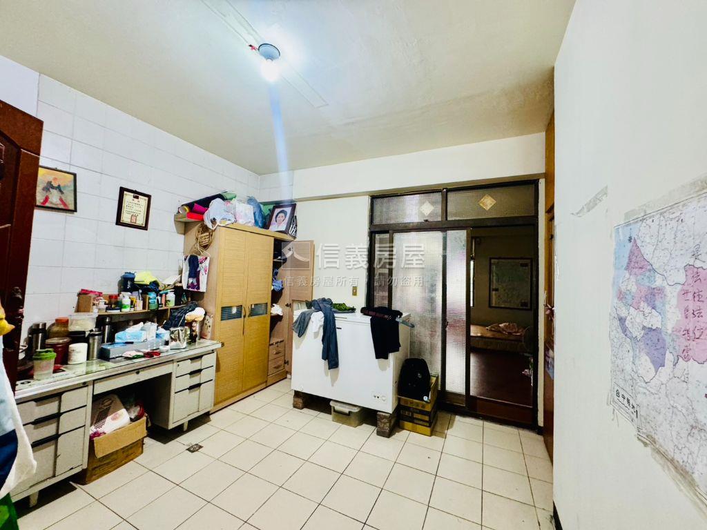 正義街臨路店住房屋室內格局與周邊環境