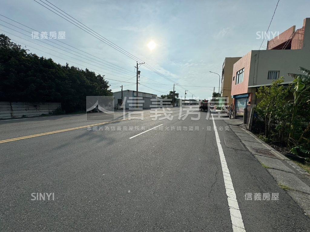 臨１８米路彰化芳苑美土地房屋室內格局與周邊環境