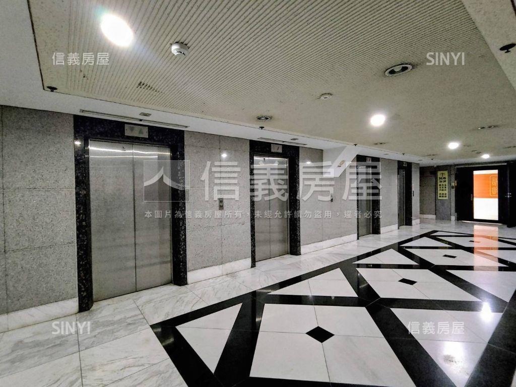 華國金融３房屋室內格局與周邊環境