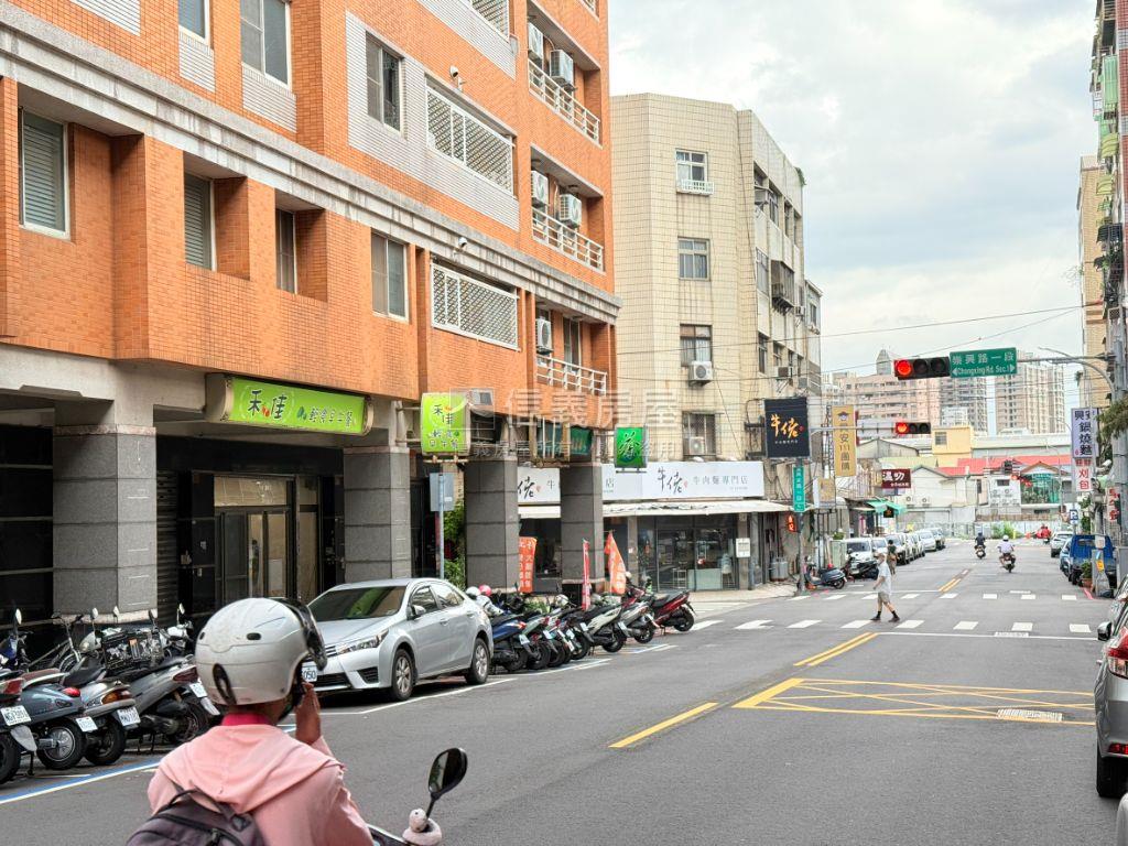 正興安路７米４面寬金店房屋室內格局與周邊環境