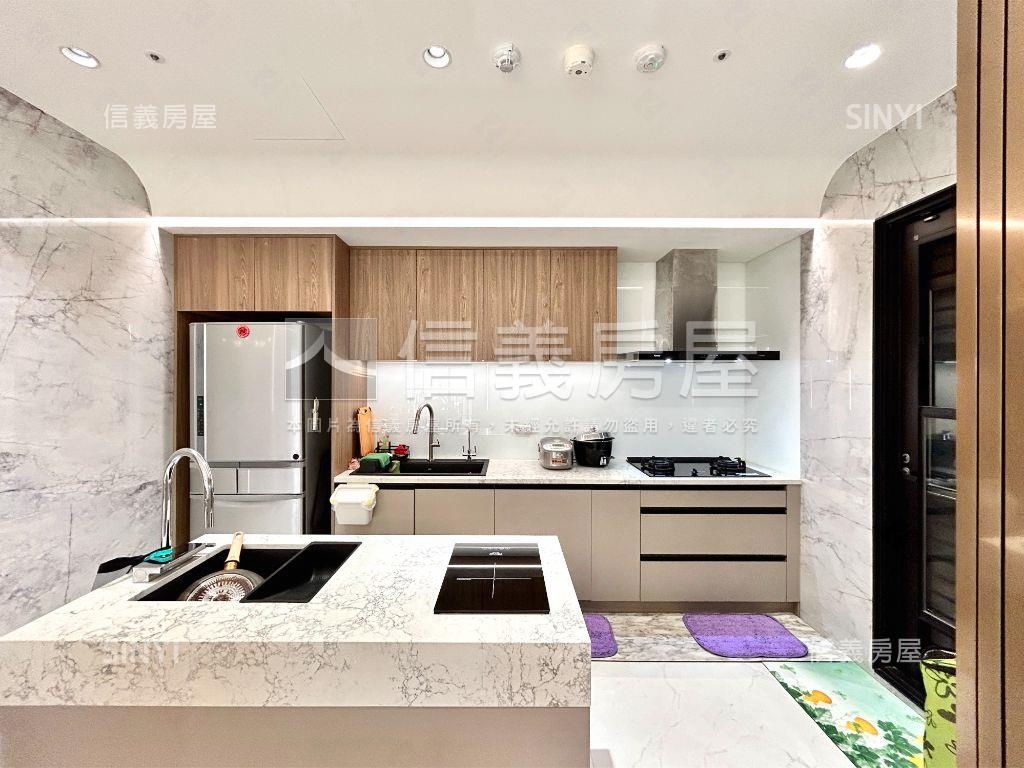 仁愛１０１高樓豪邸房屋室內格局與周邊環境