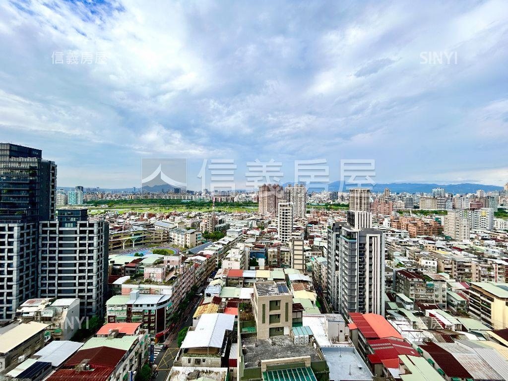 仁愛１０１高樓豪邸房屋室內格局與周邊環境