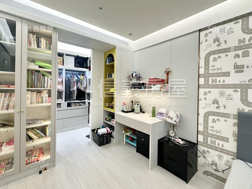 仁愛１０１高樓豪邸房屋室內格局與周邊環境