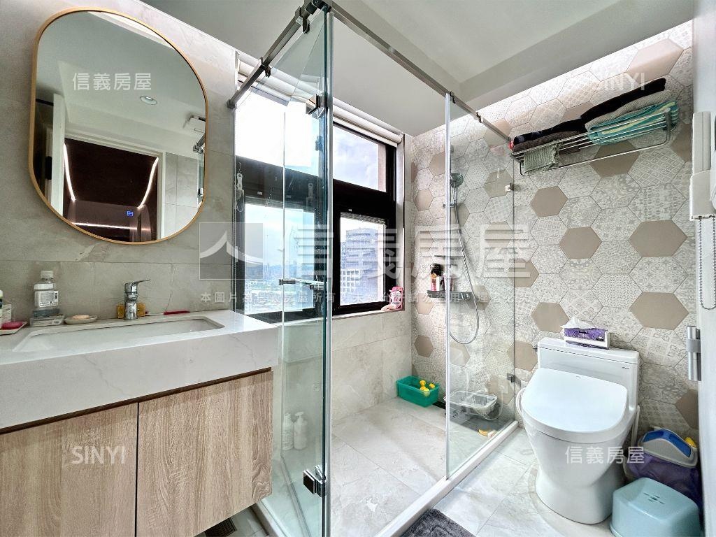 仁愛１０１高樓豪邸房屋室內格局與周邊環境