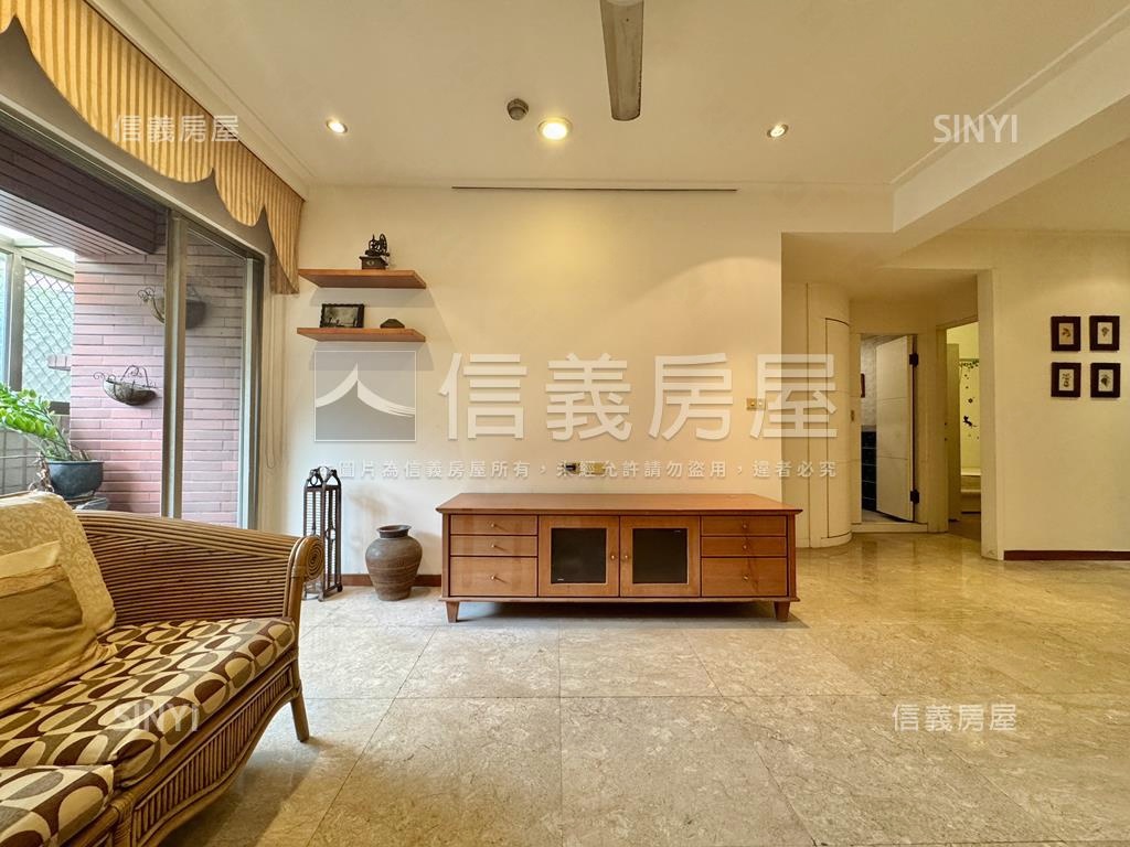 福山面公園景觀三房車位房屋室內格局與周邊環境