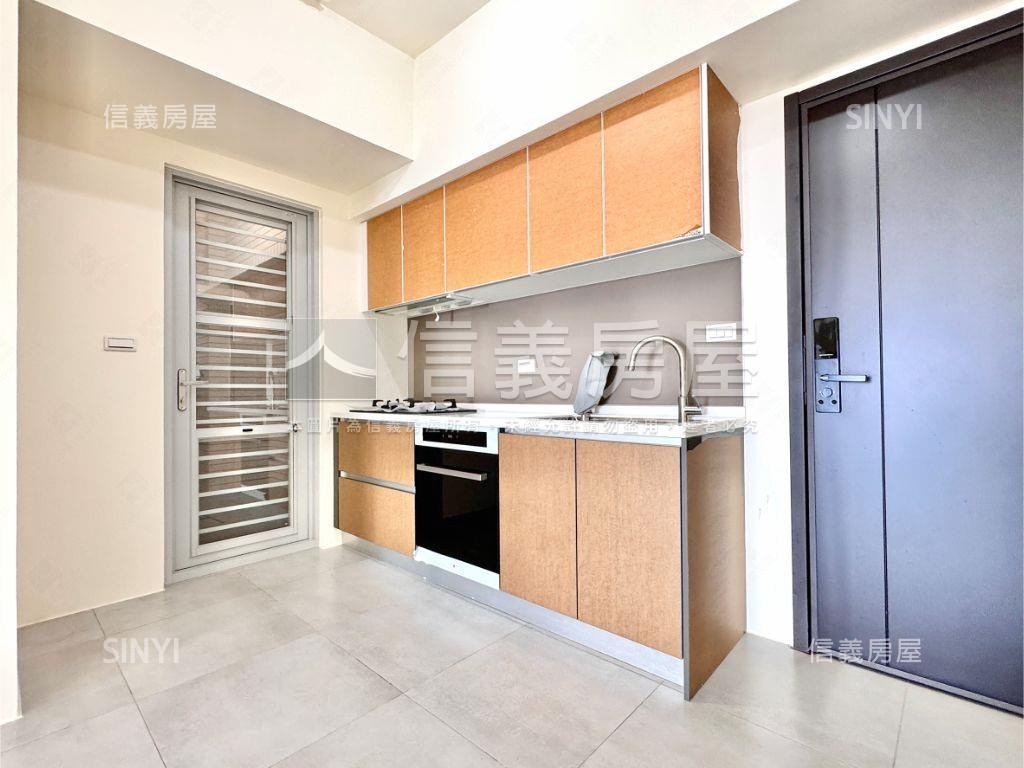 高大特區海景大兩房平車房屋室內格局與周邊環境