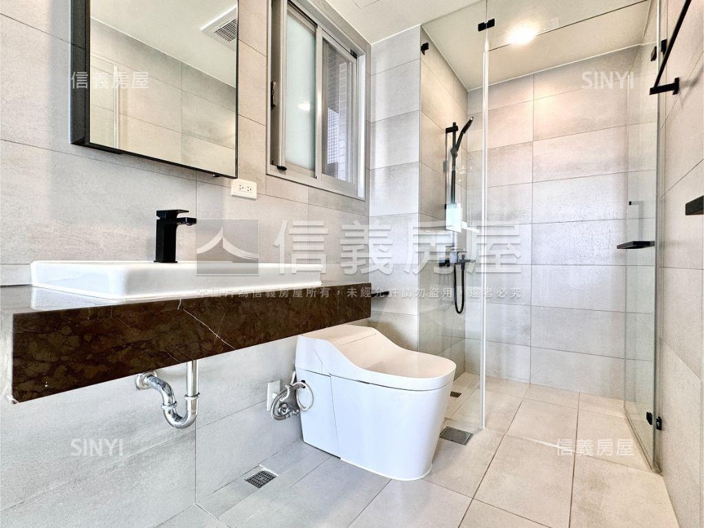 高大特區海景大兩房平車房屋室內格局與周邊環境