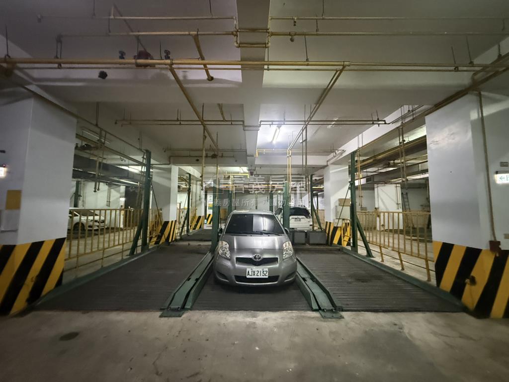 復興學區質感美三房車位房屋室內格局與周邊環境