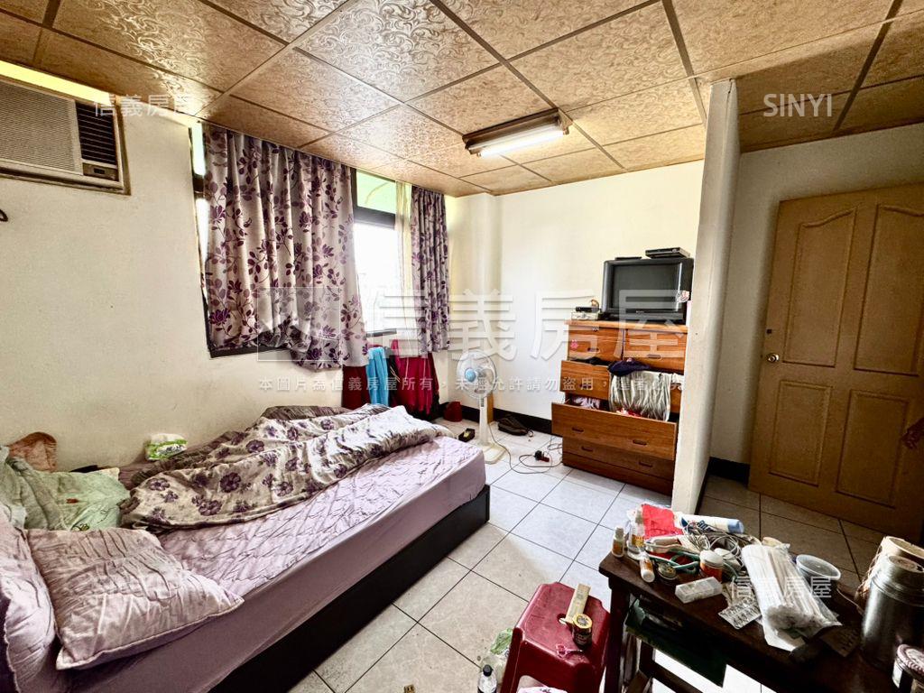 近探索公園金店住房屋室內格局與周邊環境