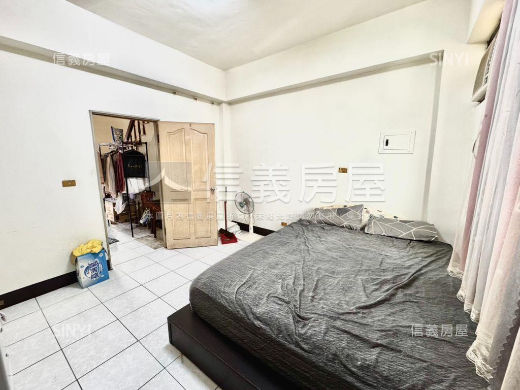 近探索公園金店住房屋室內格局與周邊環境