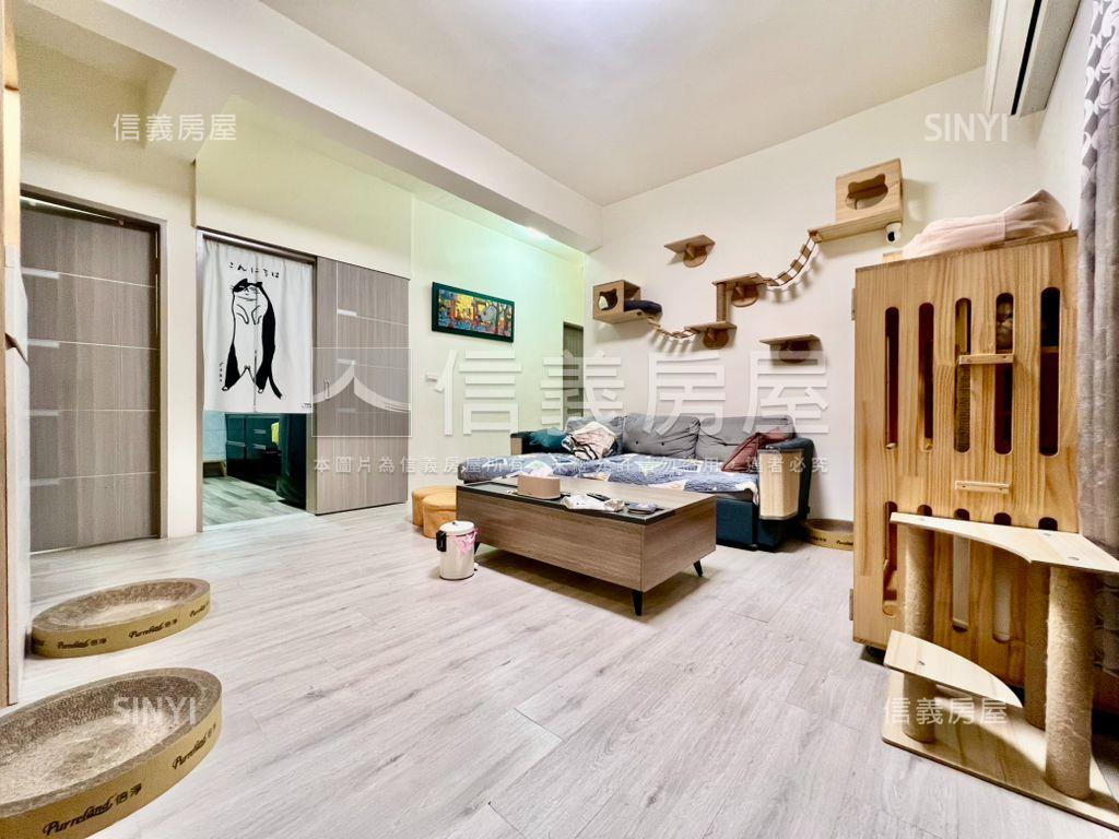 樟樹溫馨裝潢四房二樓公寓房屋室內格局與周邊環境