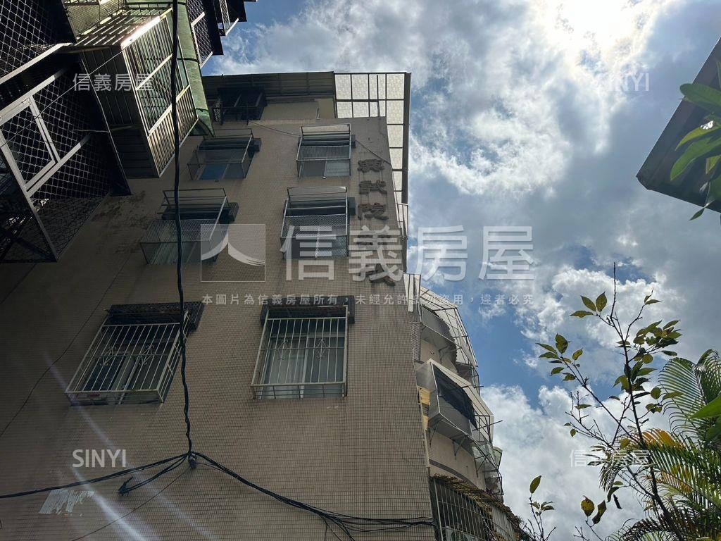 世新典雅收租美寓房屋室內格局與周邊環境