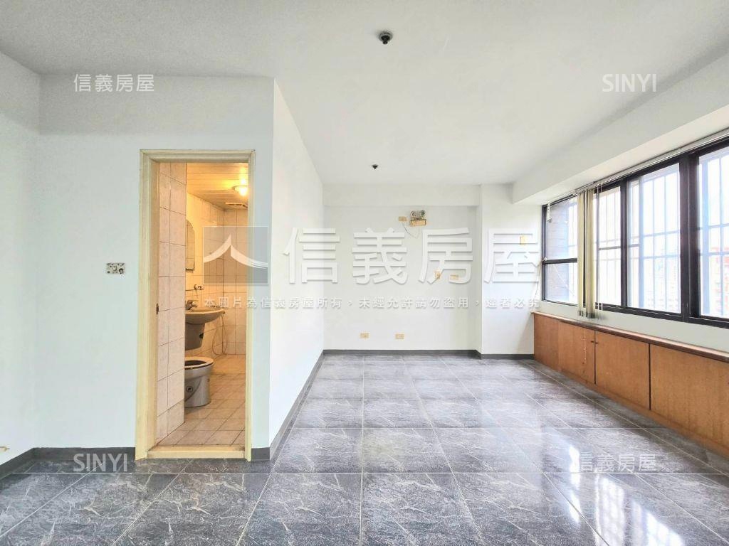 左營高鐵｜豪邸附平車房屋室內格局與周邊環境