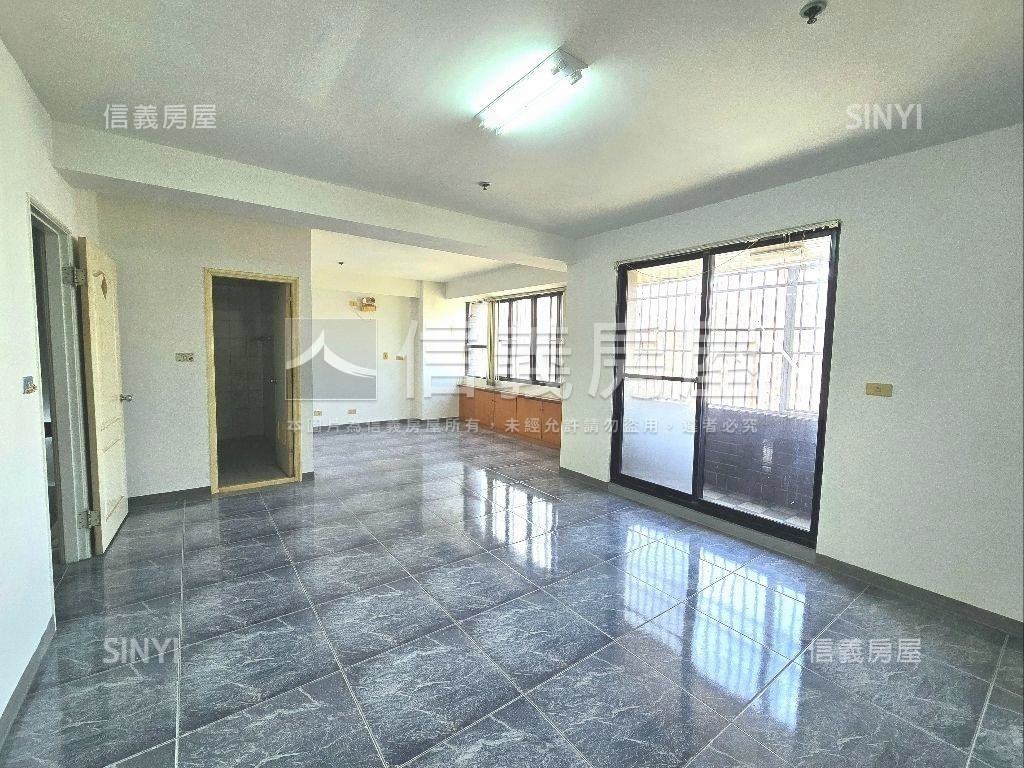 左營高鐵｜豪邸附平車房屋室內格局與周邊環境