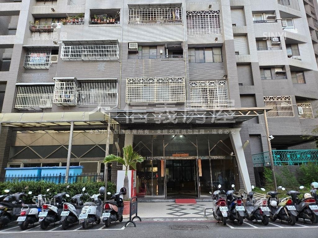 左營高鐵｜豪邸附平車房屋室內格局與周邊環境