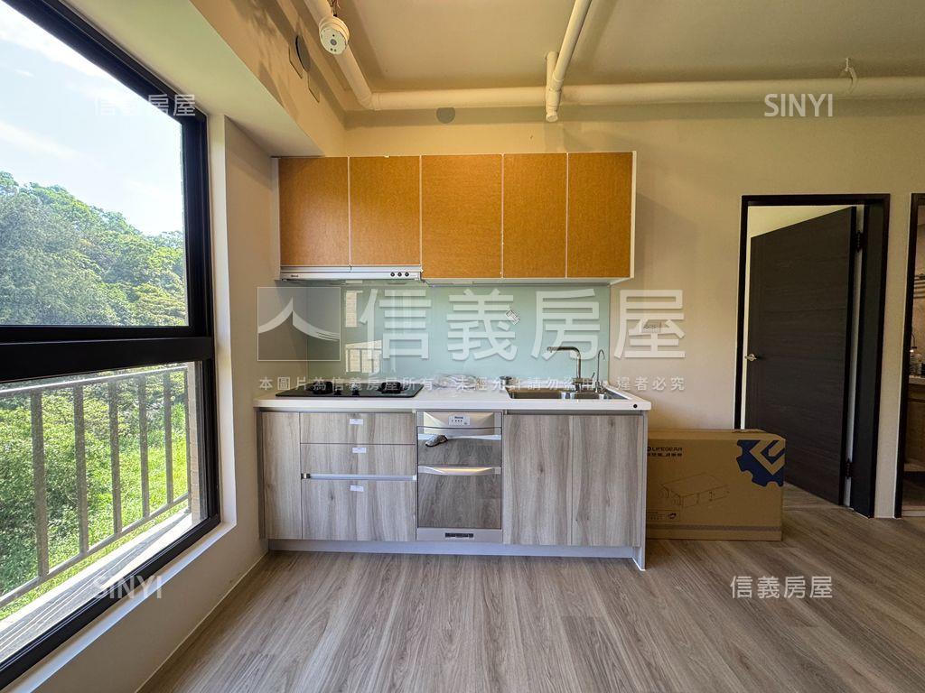 面山景捷運宅兩房車位房屋室內格局與周邊環境