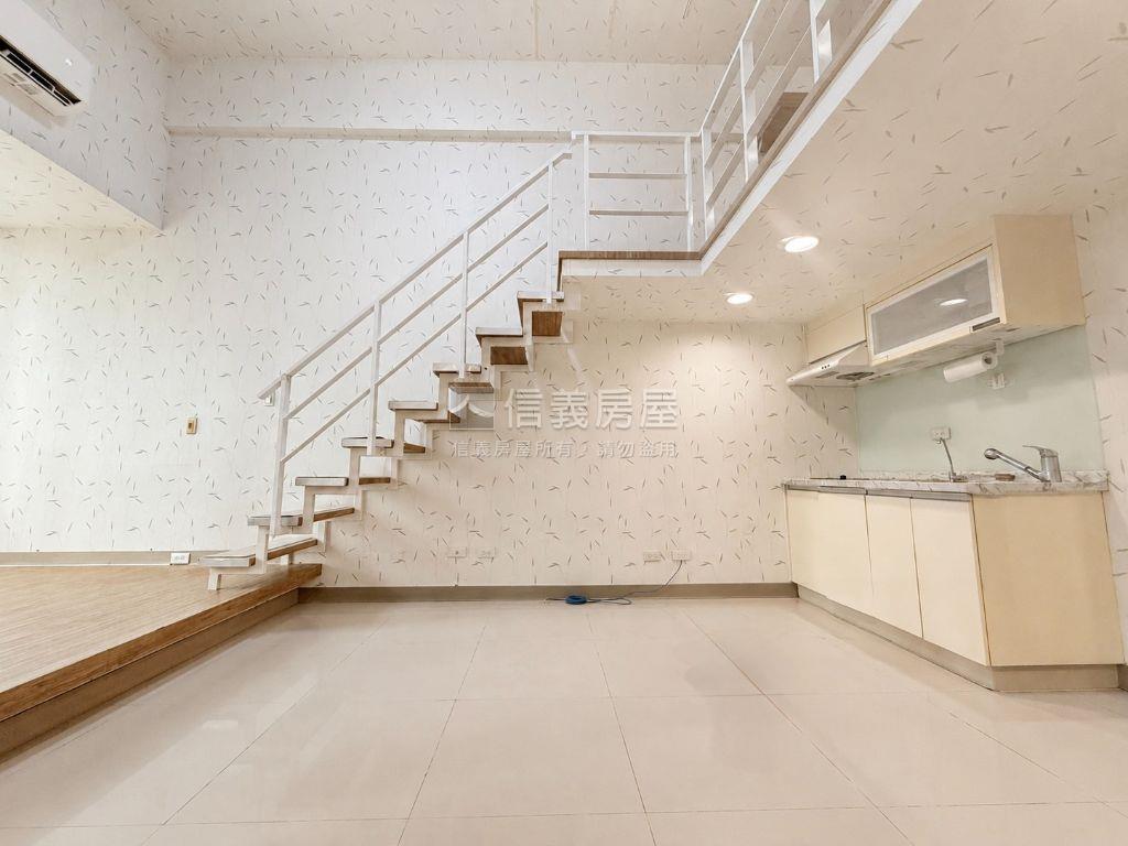 南加州Ｃ棟大片採光房屋室內格局與周邊環境