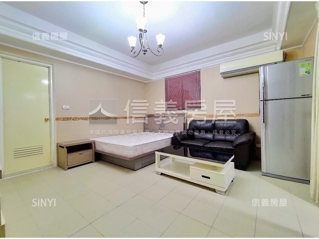 中山高樓方正管理電梯美居房屋室內格局與周邊環境