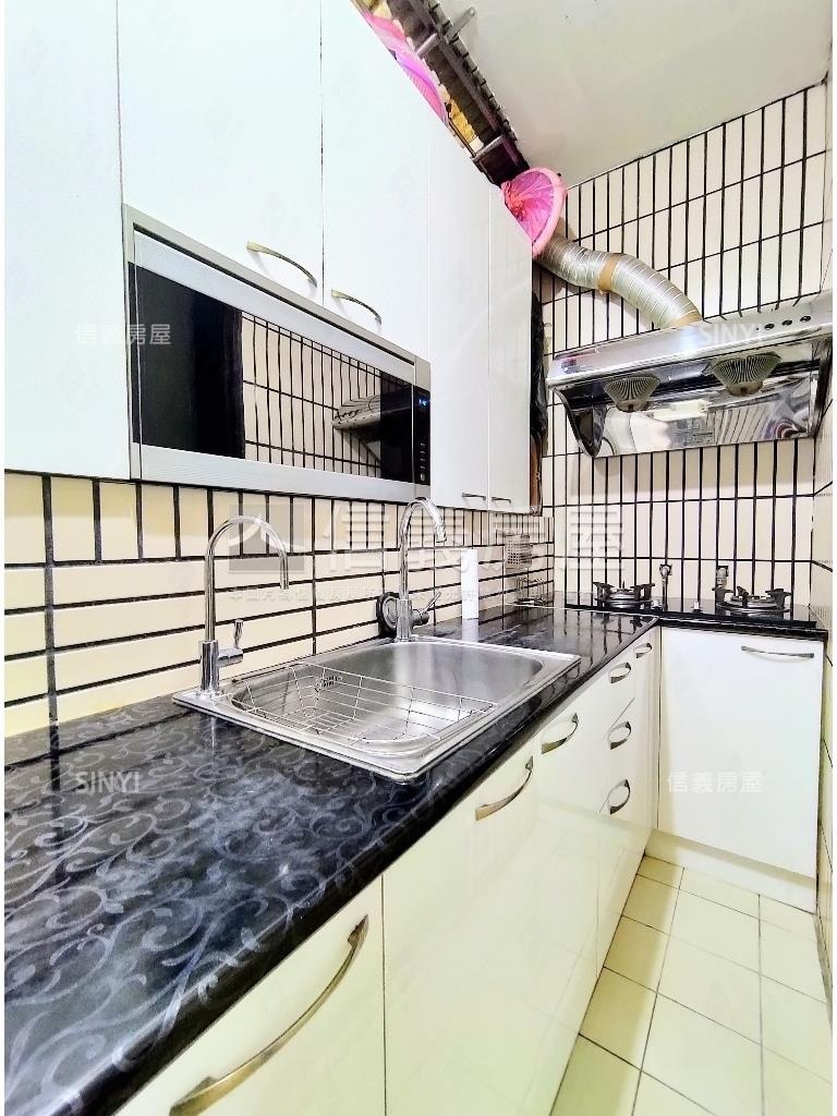 中山高樓方正管理電梯美居房屋室內格局與周邊環境